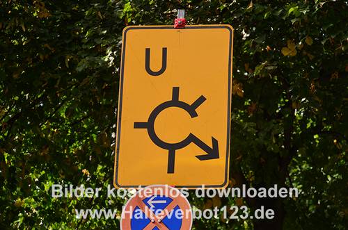 Verkehrszeichen  Umleitung Kreisverkehr 1. Ausfahrt benutzen