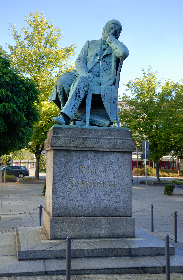 Robert-Schumann-Statue in Zwickau