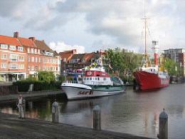 Halteverbot Emden, am Hafen