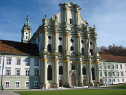 Halteverbot Fürstenfeldbruck, Zisterzienserkloster, St. Maria