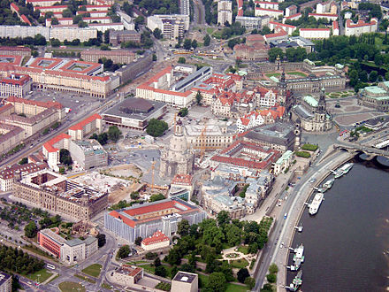 Altstadt mit Neumarkt und Postplatz