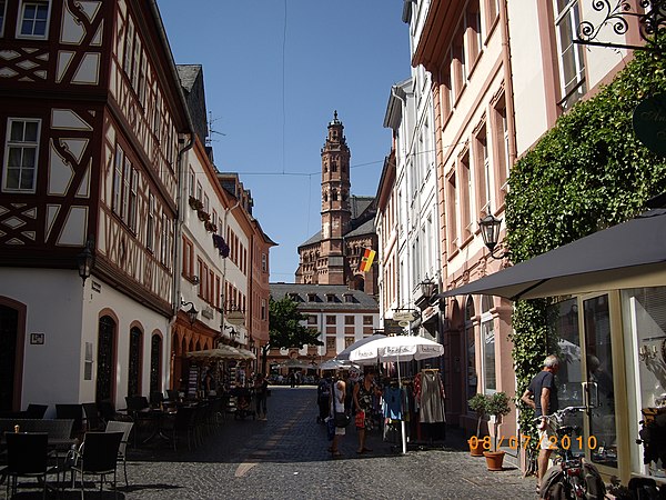 Die Mainzer Altstadt mit Teilen des Doms