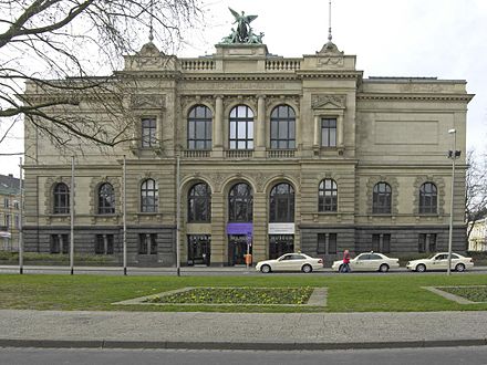 Krefeld - Kaiser-Wilhelm-Museum