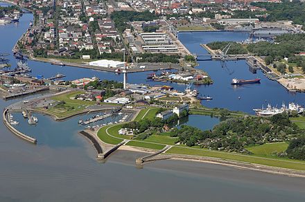 Wilhelmshaven - Blick über den inneren Hafen